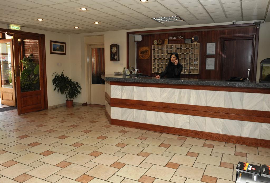 Ekali Hotel Какопетрія Екстер'єр фото