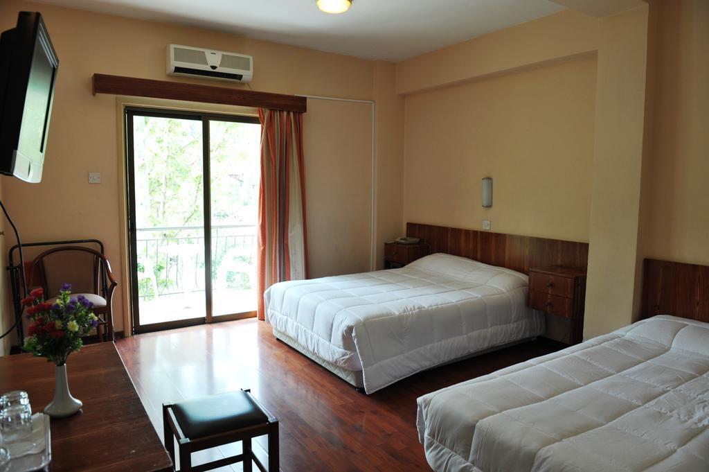 Ekali Hotel Какопетрія Екстер'єр фото
